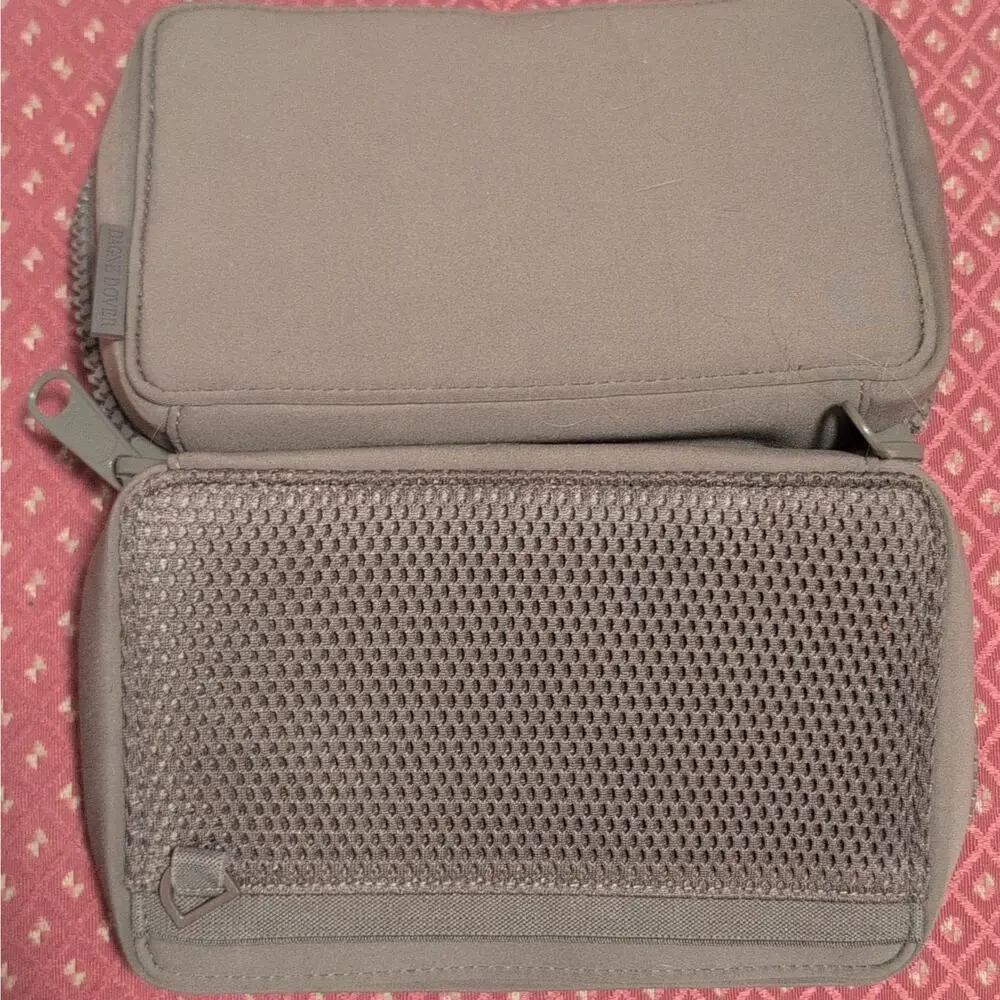 Dagne Dover Ace Pouch Large Dune Travel Organizer Zip Pouch DD823815103